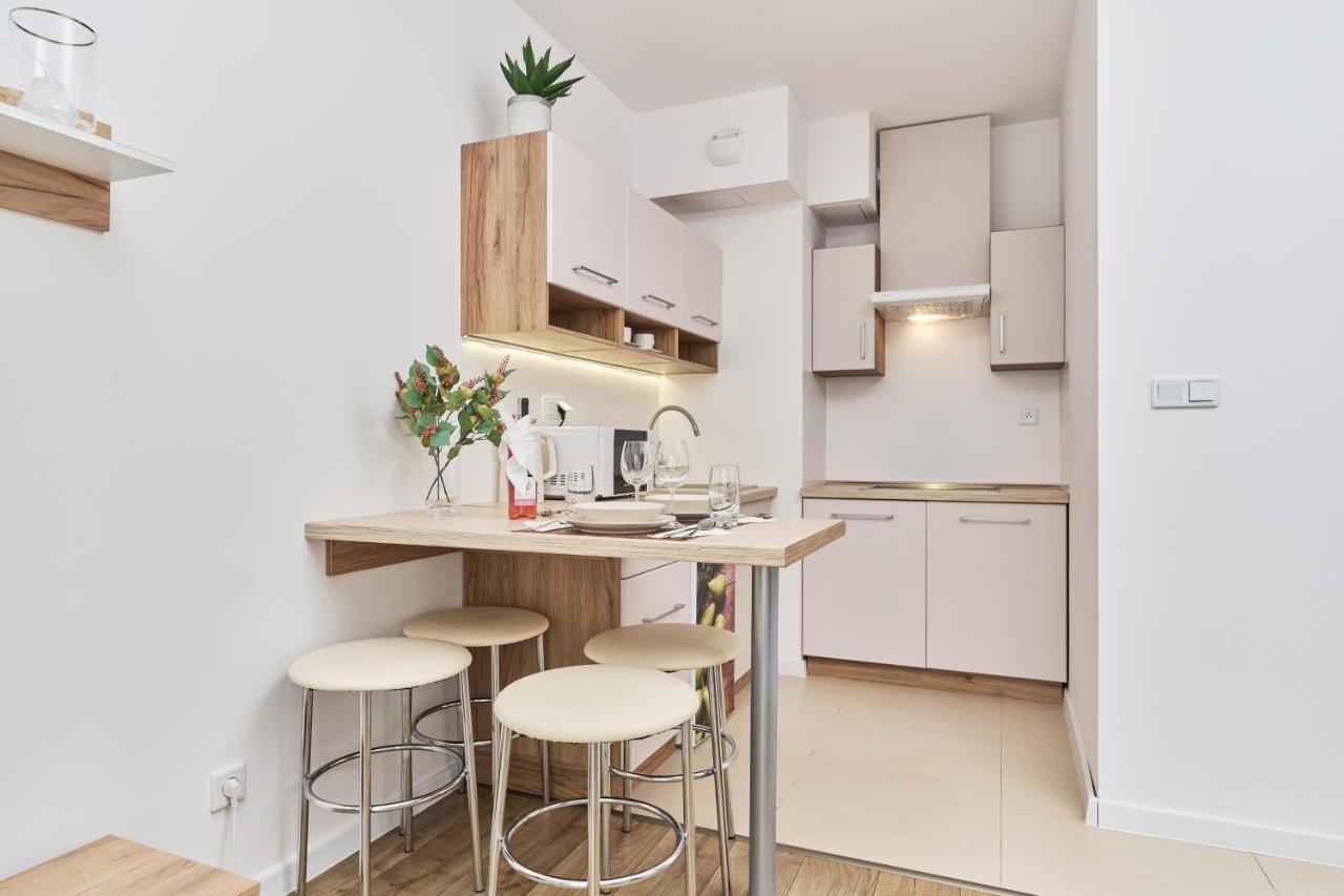 Krakowska 39 By Renters Apartament